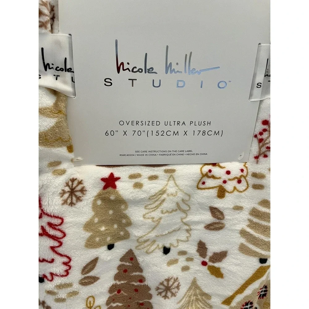 Nicole Miller CHRISTMAS Gingerbread House Brown Plush Throw‎ Blanket